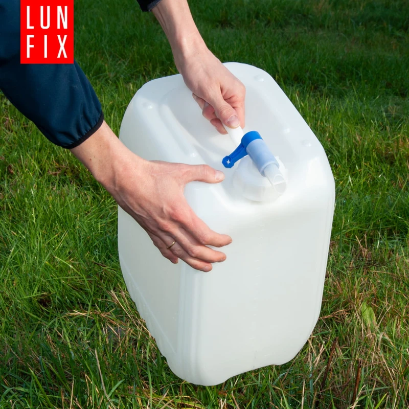 Kanystr na vodu s kohoutkem 20l HDPE kanystr + uzávěr