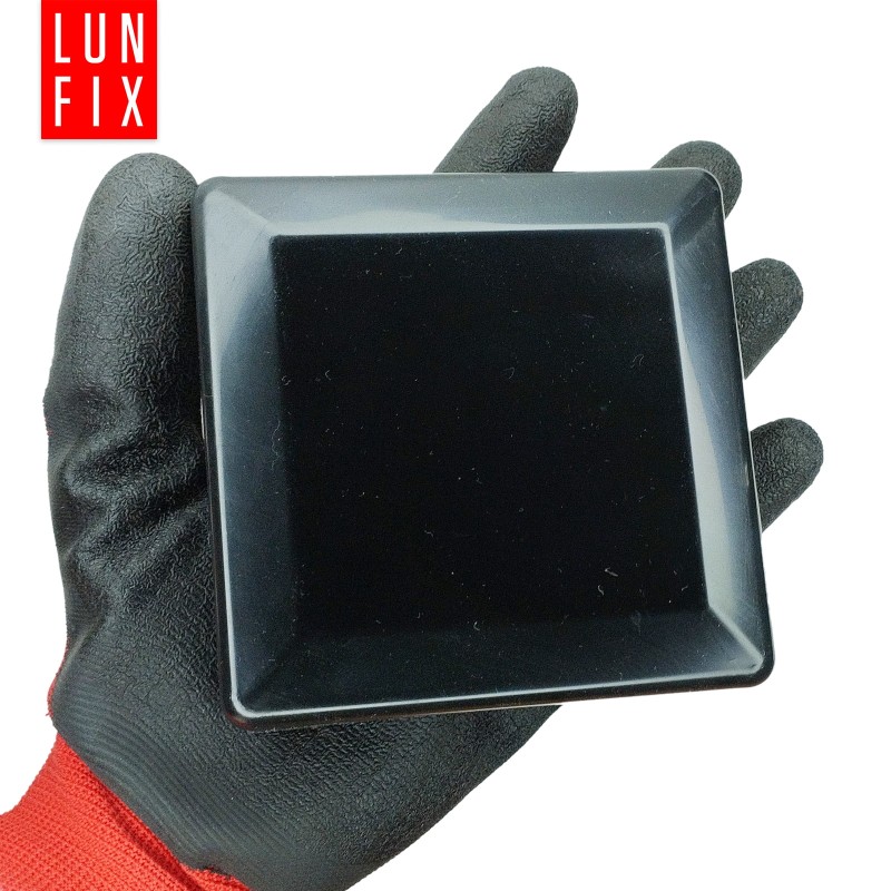 Nasadka na słupek 100x100 mm czarna daszek 10szt.
