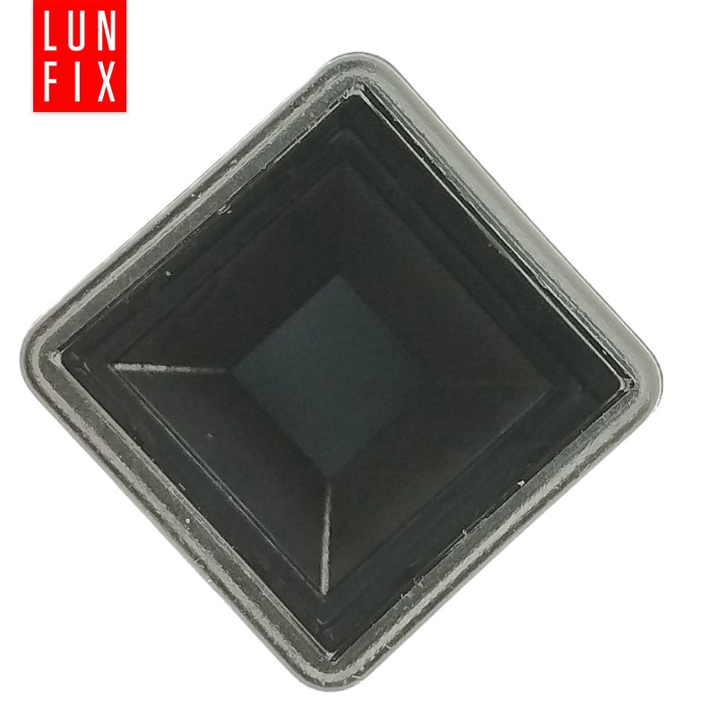 Nasadka na slupek 20x20 "NSK20" czarna