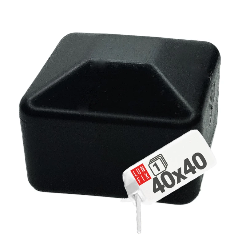 Krytka sloupku 40x40 mm černá stříška