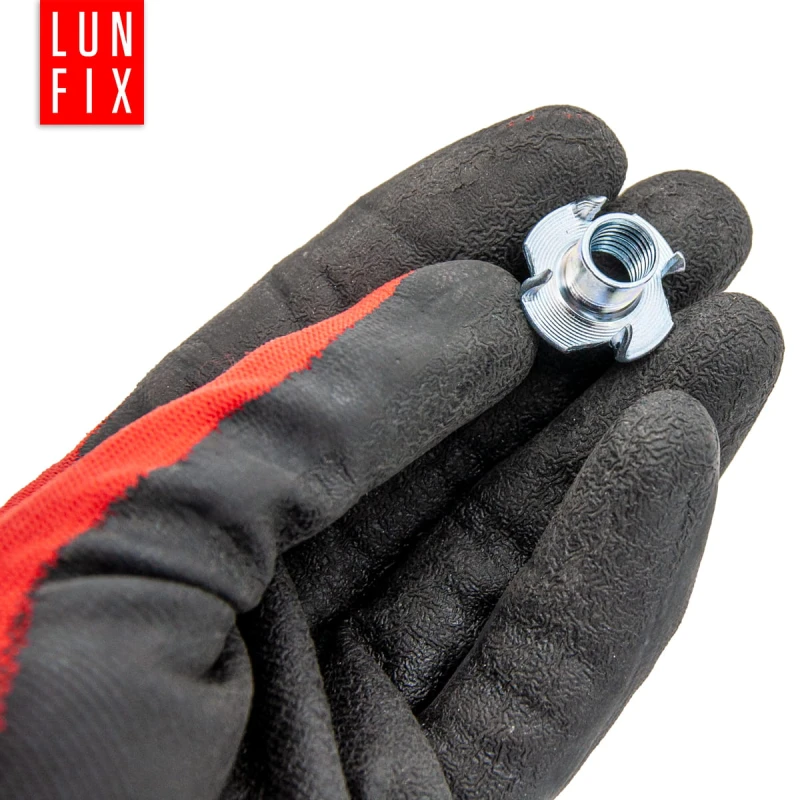 Naražecí matice M5 (5x8mm) šestihranná pozinkovaná 50ks.