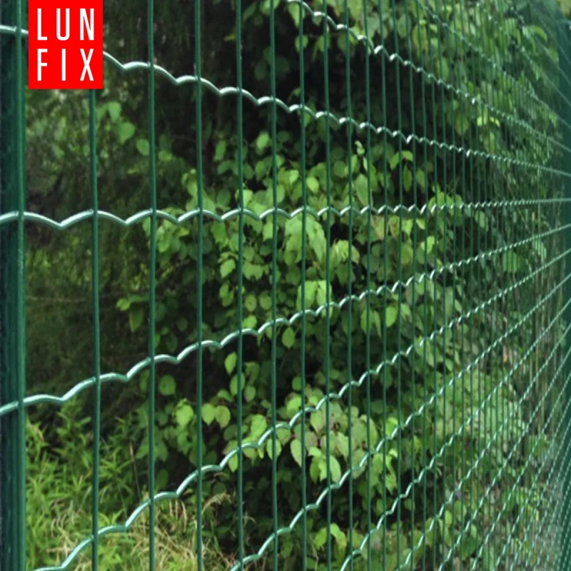 Zelené svařované pletivo poplastované role 20m oko 100x100 drát 2,1 mm výška 1,2m