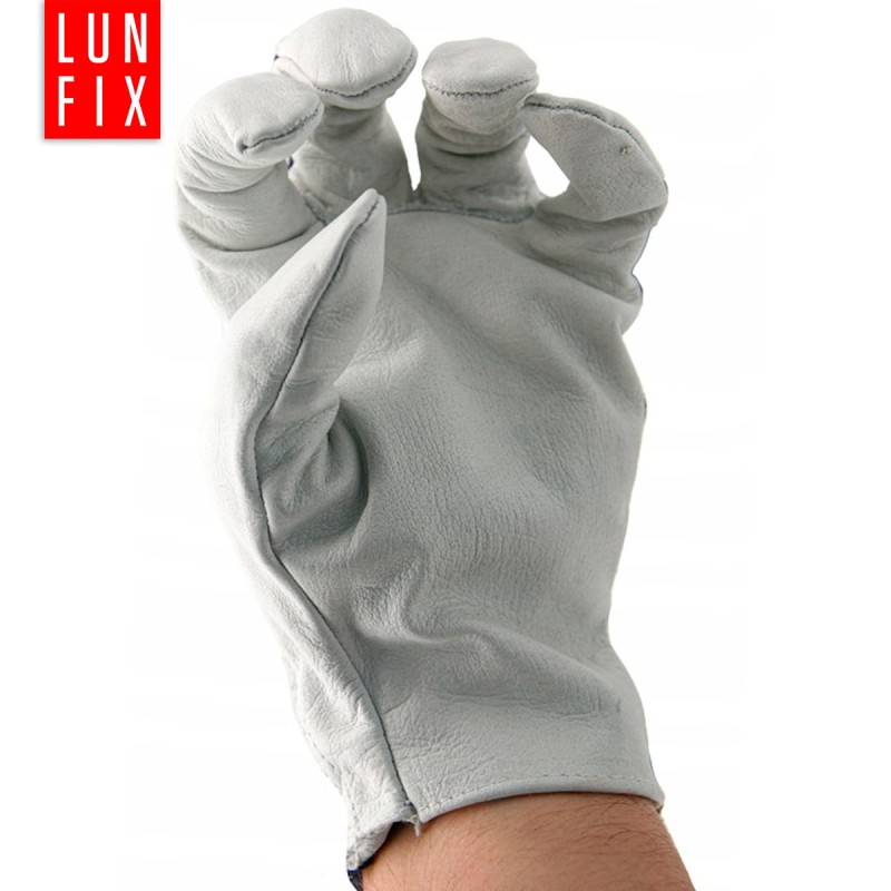 d89592a4dbdbec14f073563448f5a934