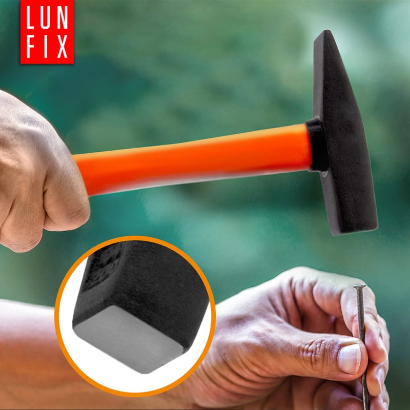 Młotek ślusarski 1,5kg z trzonkiem z włókna szklanego