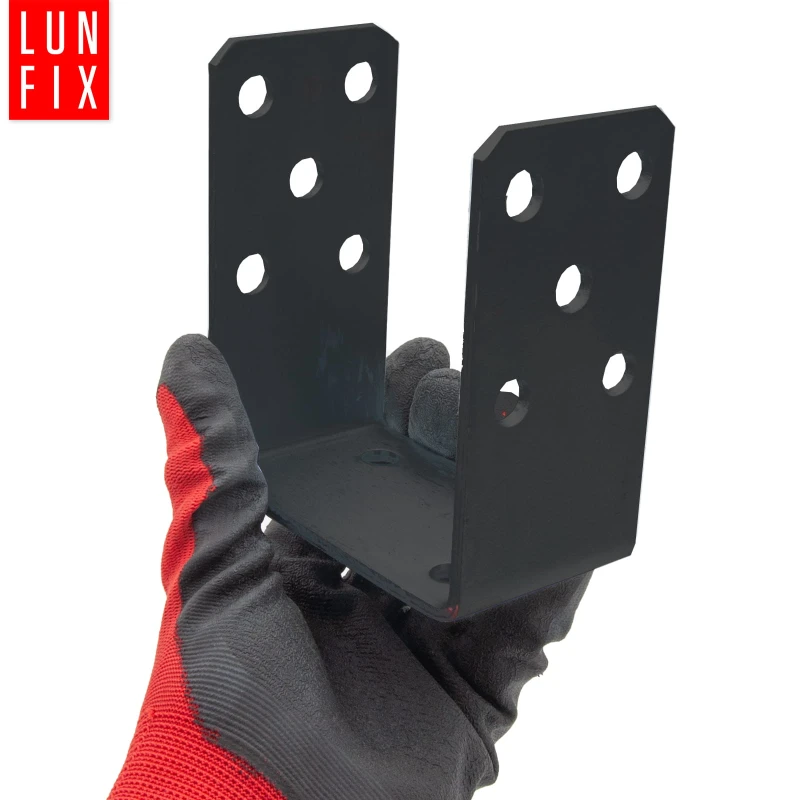 Patka k našroubovaní černý typ U 70 mm