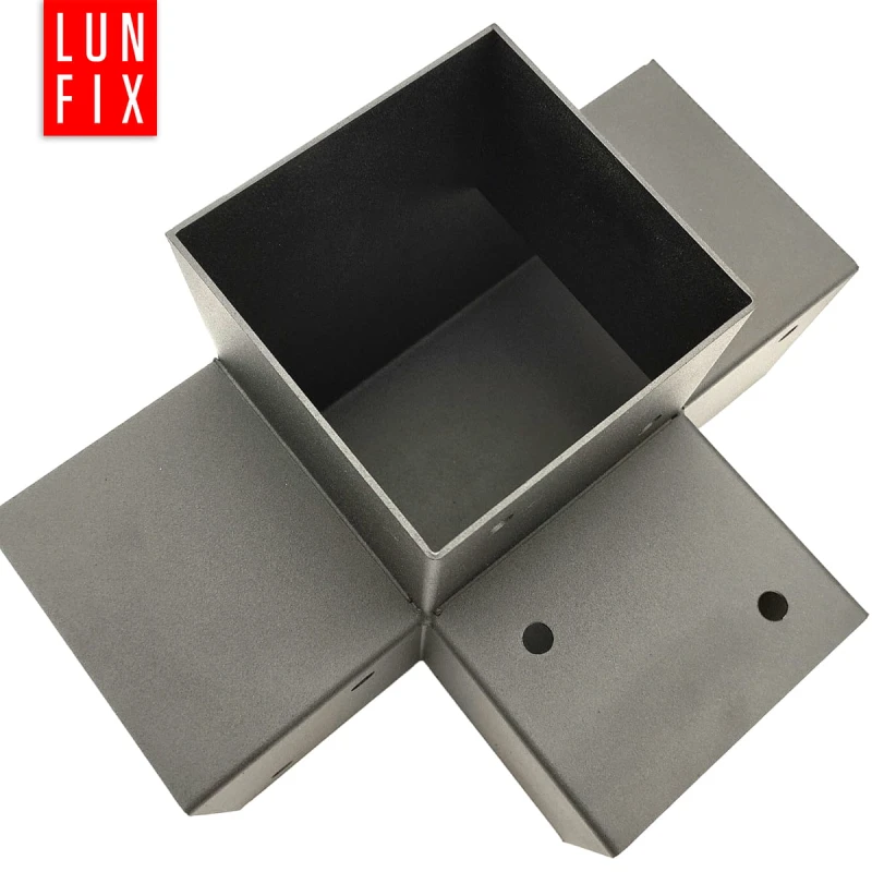 Spojka trámů X 12x12cm + šrouby