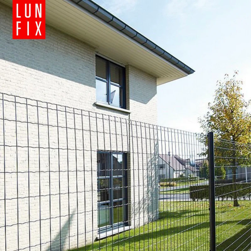 Antracitové svařované plotové pletivo s PVC povlakem, oko 100x50 mm, drát Ø2,5 mm, výška 2 m, role 25 m – premium