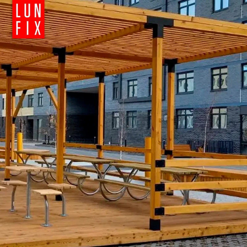 Černá spojka nosníku typu Y 100x100 mm s černými vruty 8x40 mm – montážní sada