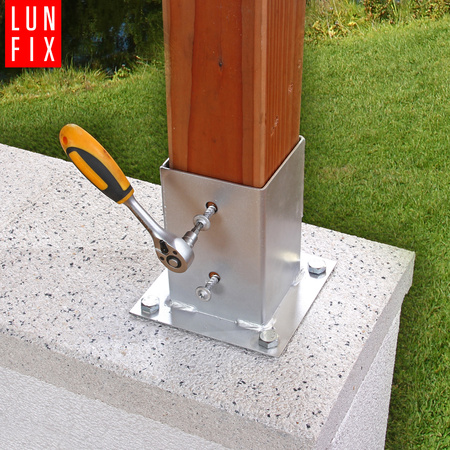 Šroubovací kotevní patka 12x12 + šrouby