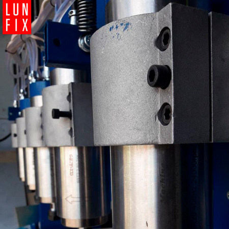 Imbusový šroub M6 30mm černý pozink DIN 912 třída 8.8 1kg