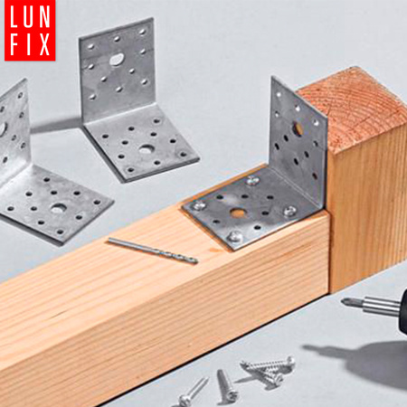 Úhelník 50x50x40x2mm 50 ks.