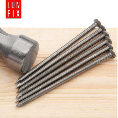 Stavební hřebíky 4x120 mm černé 1 Kg