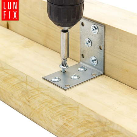 Montážní úhelník 60x60x40x2 KM7 1ks.