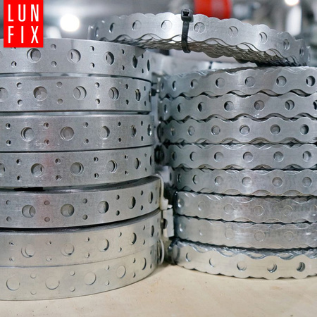 Zavětrovací pás 40x2,0 TM25 upevňovací páska role 10m