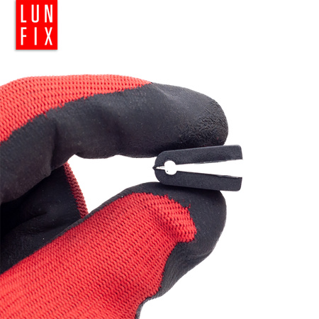 Vymezovač pro příchytku plotového panelu (drát fi5) 100 ks.