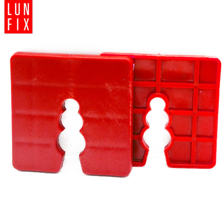 Distanční podložka 50x50x3mm 50 ks.