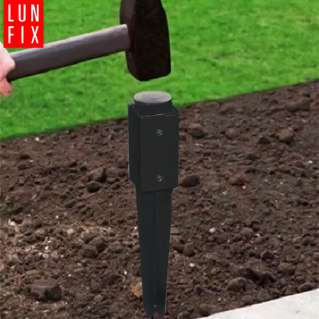 Zatloukací patka černá 100x100x750mm