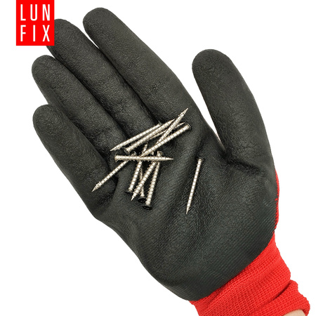 Šroub s černou hlavou nerezový 4x35 mm 100ks.