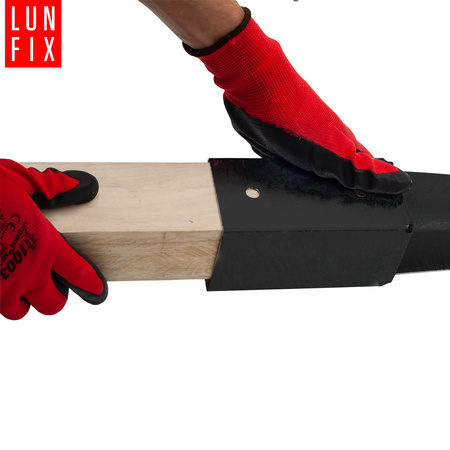 Zatloukací patka černá 90x90x750mm