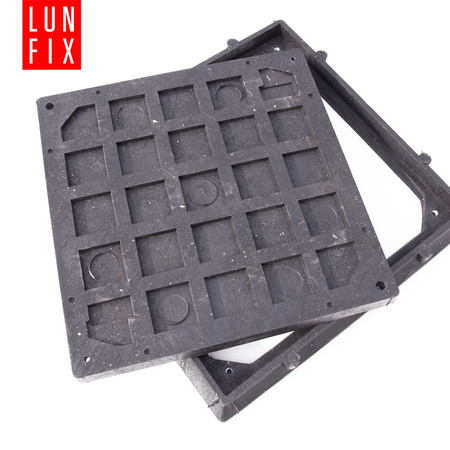 Poklop šachty, víko 50x50 cm, černý