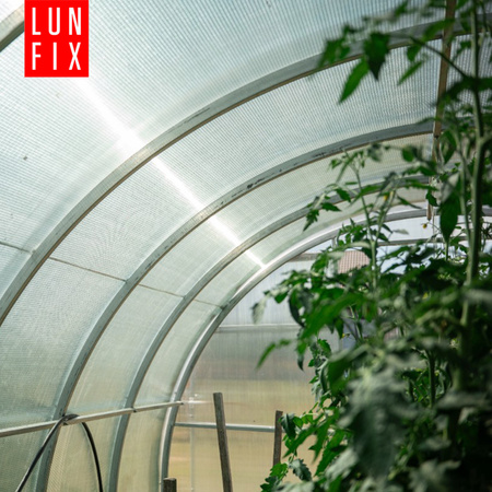 Polykarbonátový skleník 3x8m, profil 20x20mm, 6mm