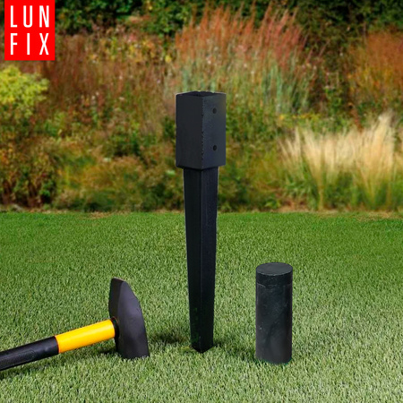 Zatloukací patka černá 70x70x750mm