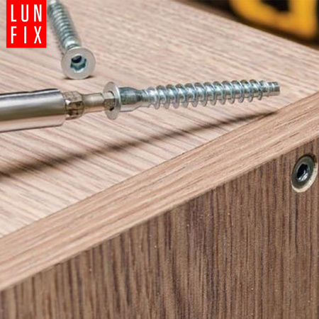 Konfirmát nabýtkový šroub 7x50 do dřeva pozinkovaný 1000 ks.