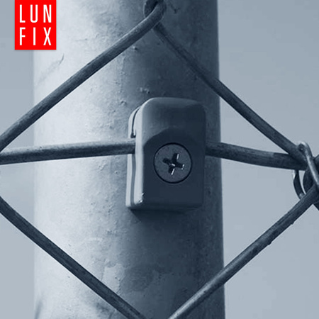 Upevnění drátu černé 10ks.