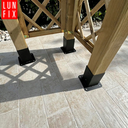 Černá patka 90x90 mm dekorativní