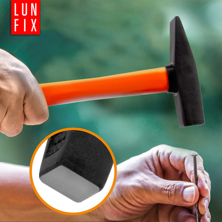 Zámečnické kladivo 1,5 kg se sklolaminátovou násadou